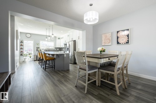 17721 64A Street, Edmonton, AB 