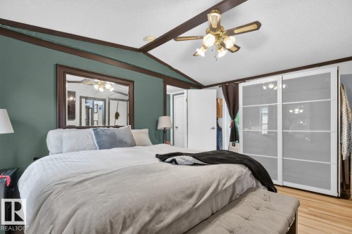 5220 44 Avenue, Calmar, AB - Indoor Photo Showing Bedroom
