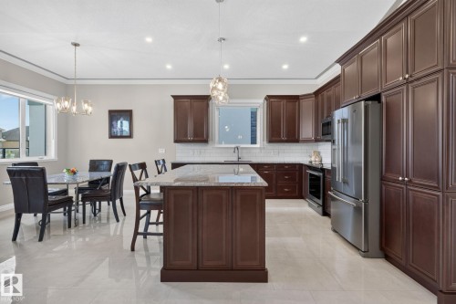 4707 Woolsey Common, Edmonton, AB 