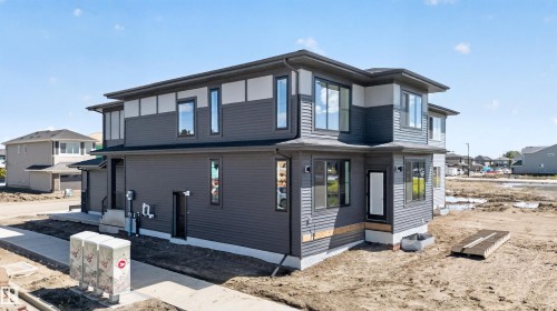 5004 Cawsey Link, Edmonton, AB 