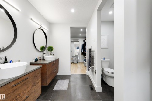 7814 142 Street, Edmonton, AB 