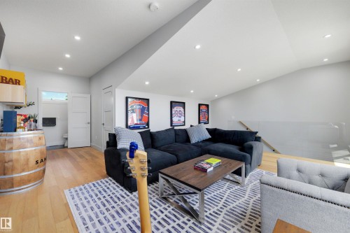 7814 142 Street, Edmonton, AB 