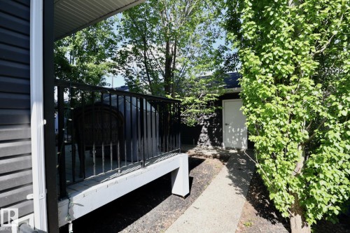 #4 12207 96 St Nw Nw, Edmonton, AB - Outdoor With Deck Patio Veranda