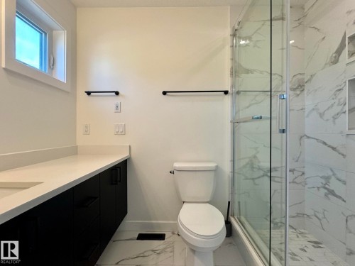 Upper 10125 116 Avenue Nw, Edmonton, AB 