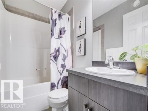 3221 Cherry Crescent, Edmonton, AB 