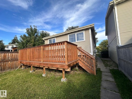 2114 52 Street, Edmonton, AB 