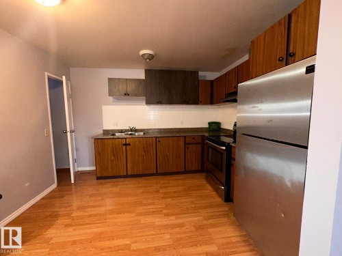 2114 52 Street, Edmonton, AB 