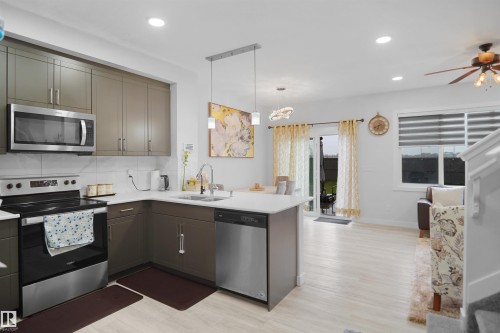 2551 12 Avenue, Edmonton, AB 