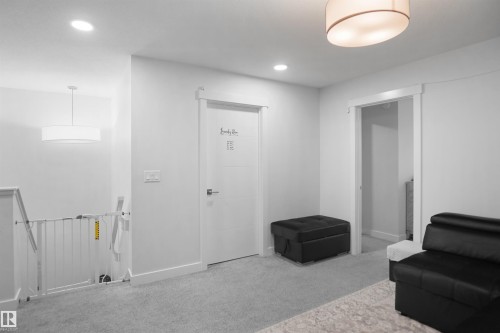 2551 12 Avenue, Edmonton, AB 