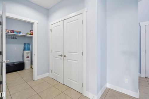 6014 60 Street, Beaumont, AB 