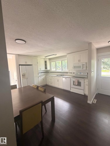 8 Savoy Place, St. Albert, AB 