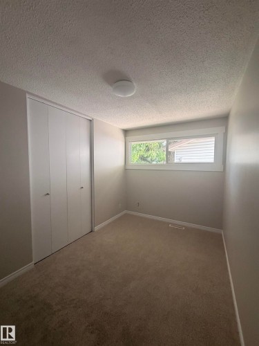 8 Savoy Place, St. Albert, AB 