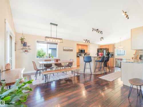 4832 157 Avenue, Edmonton, AB - Indoor