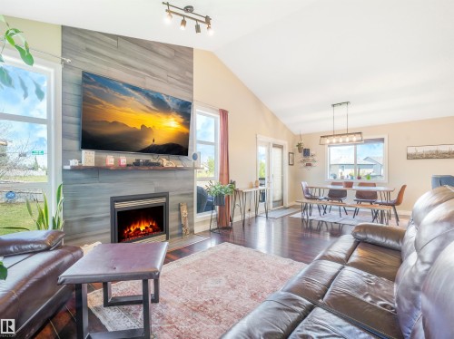 4832 157 Avenue, Edmonton, AB - Indoor Photo Showing Living Room With Fireplace
