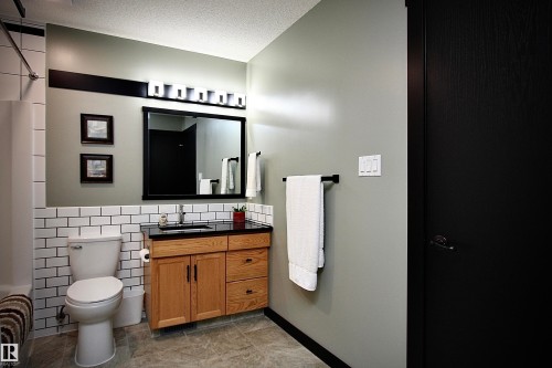 310B Edgewood Close, Camrose, AB - Indoor Photo Showing Bathroom