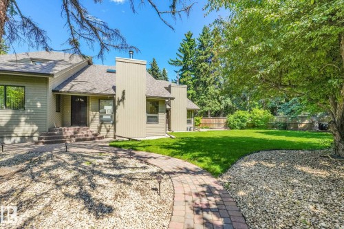 11822 91 Avenue, Edmonton, AB 