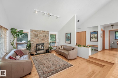 11822 91 Avenue, Edmonton, AB 