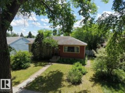 8719 67 Avenue  Edmonton, AB T6E 0M9