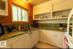 Kitchen - 