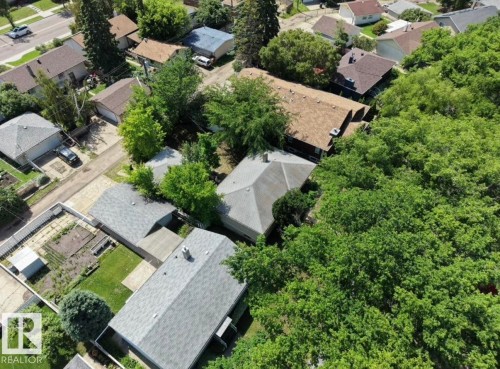 Image quality insufficient for description - 8719 67 Avenue, Edmonton, AB 