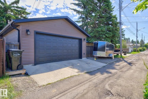 4812 114A Street, Edmonton, AB 