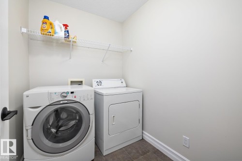 178 Woodbend Way, Fort Saskatchewan, AB - Indoor Photo Showing Laundry Room