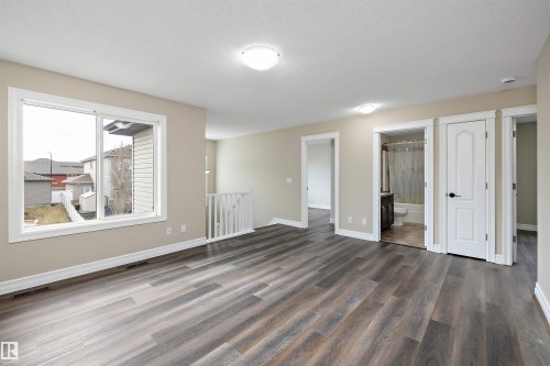 178 Woodbend Way, Fort Saskatchewan, AB - Indoor Photo Showing Other Room