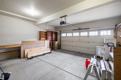 178 Woodbend Way, Fort Saskatchewan, AB - Indoor Photo Showing Garage