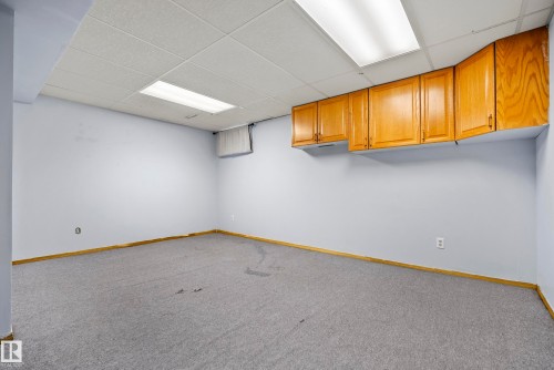 72 Stirling Road, Edmonton, AB 