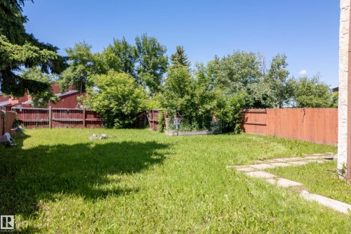 72 Stirling Road, Edmonton, AB 