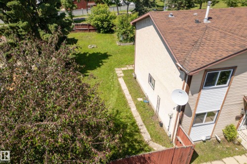72 Stirling Road, Edmonton, AB 