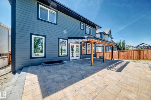 17436 9 Avenue Sw, Edmonton, AB 