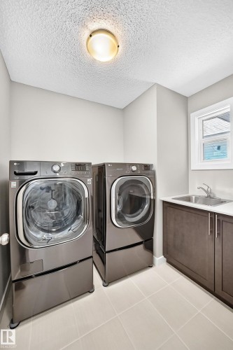17436 9 Avenue Sw, Edmonton, AB 