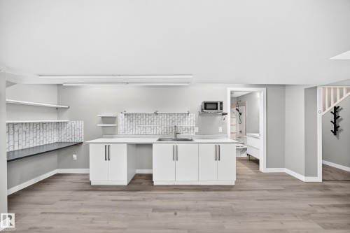 17436 9 Avenue Sw, Edmonton, AB 