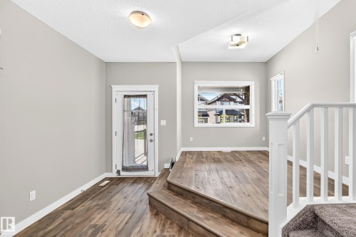 17436 9 Avenue Sw, Edmonton, AB 