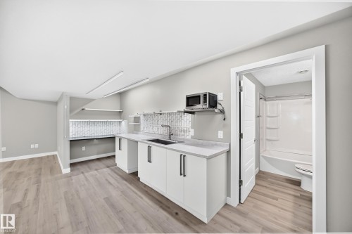 17436 9 Avenue Sw, Edmonton, AB 