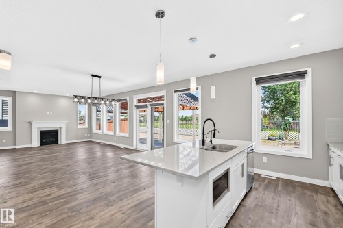 17436 9 Avenue Sw, Edmonton, AB 