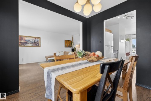 9 Great Oaks, Sherwood Park, AB 