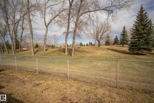9 Great Oaks, Sherwood Park, AB 