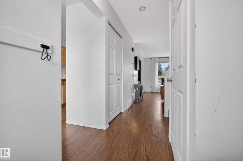 9 Great Oaks, Sherwood Park, AB 