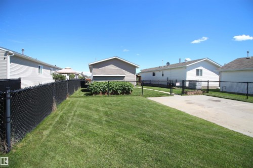 5014 Aspen Place, Leduc, AB 