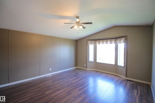 5014 Aspen Place, Leduc, AB 
