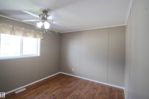5014 Aspen Place, Leduc, AB 