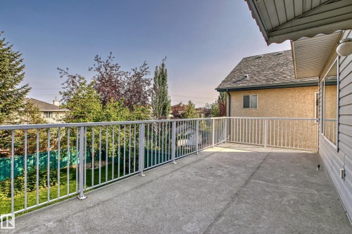 347 Hunters Run, Edmonton, AB 
