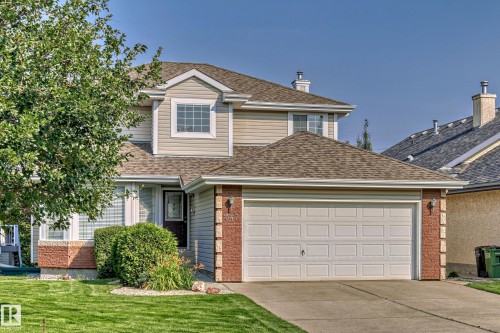 347 Hunters Run, Edmonton, AB 
