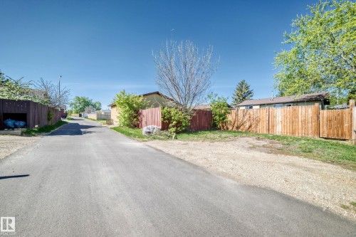 3723 63 Street, Edmonton, AB - Outdoor