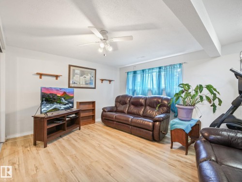 164 Warwick Road, Edmonton, AB 