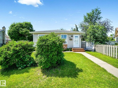 164 Warwick Road, Edmonton, AB 