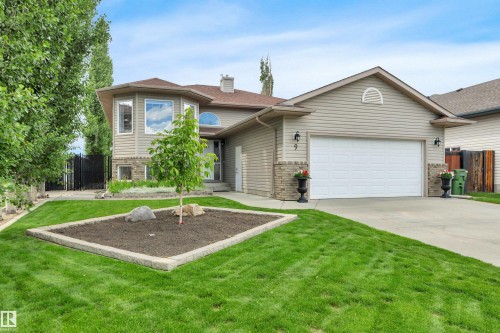9 Westview Drive  Calmar, AB T0C 0V0