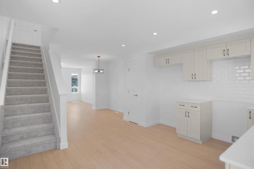 21225 131A Avenue, Edmonton, AB 
